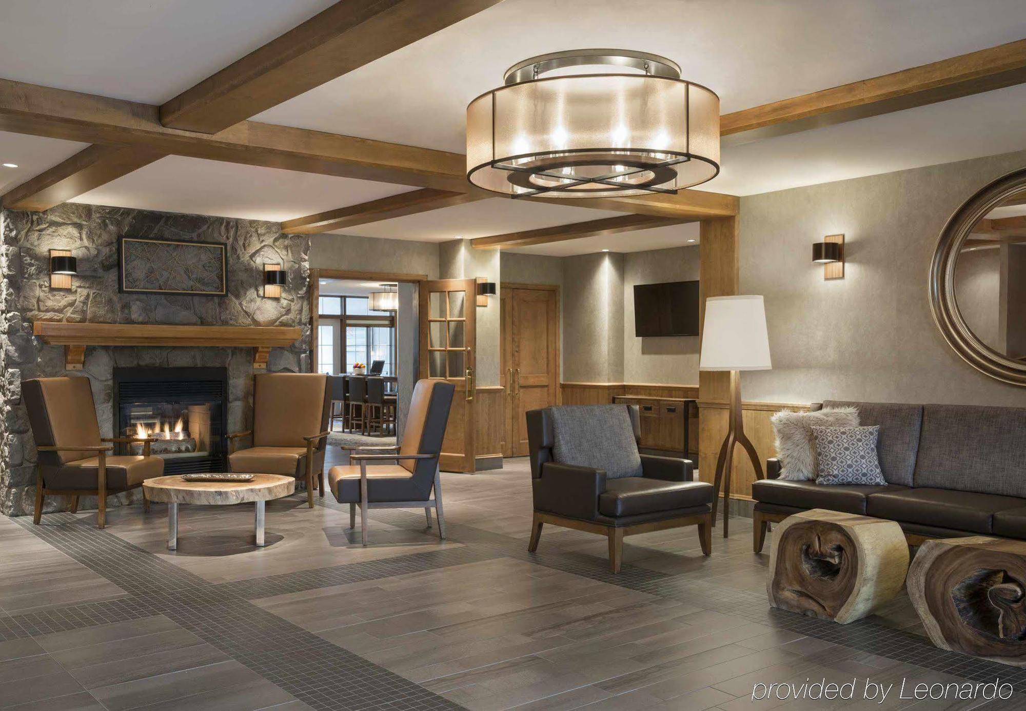 Residence Inn By Marriott Mont Tremblant Manoir Labelle Exterior photo